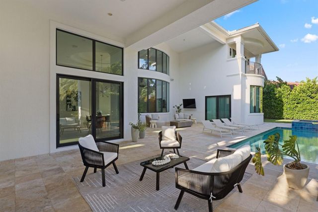 2702 NW 71st Boulevard, Boca Raton, FL 33496