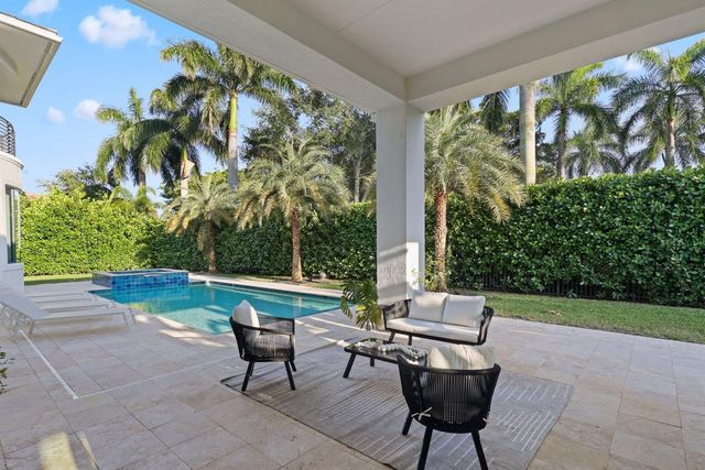 2702 NW 71st Boulevard, Boca Raton, FL 33496