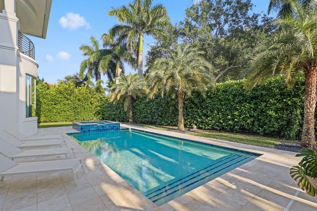 2702 NW 71st Boulevard, Boca Raton, FL 33496