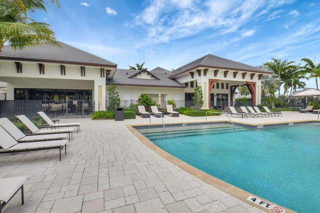 2702 NW 71st Boulevard, Boca Raton, FL 33496