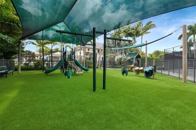 2702 NW 71st Boulevard, Boca Raton, FL 33496