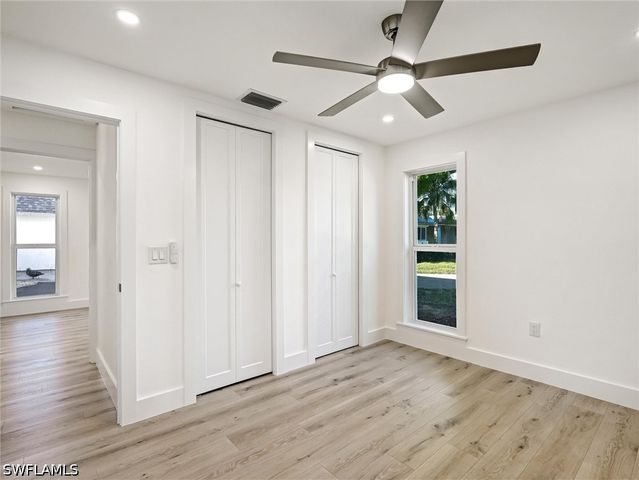 16 Kings RD A16, Naples, FL 34112