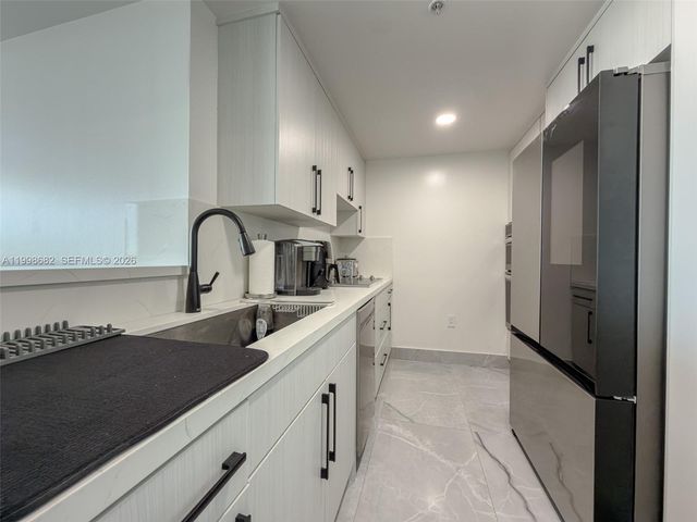 1861 S River Drive 2308, Miami, FL 33125