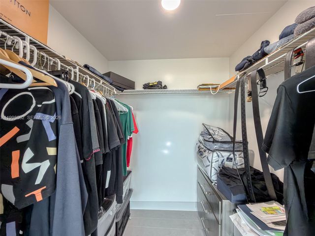 1861 S River Drive 2308, Miami, FL 33125