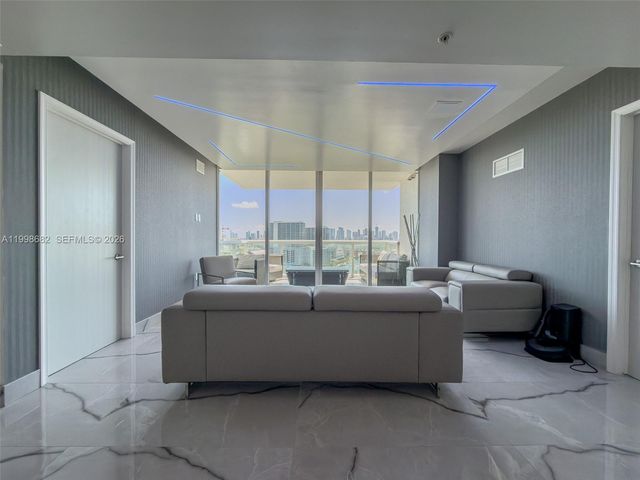 1861 S River Drive 2308, Miami, FL 33125
