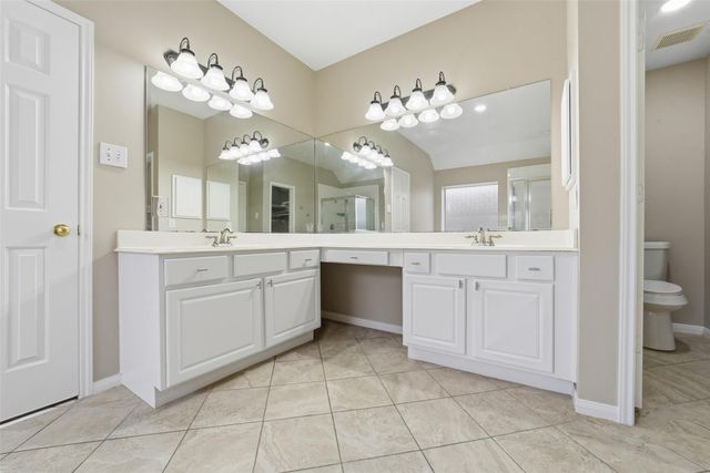 11030 Desert Springs Circle, Houston, TX 77095