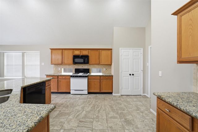 11030 Desert Springs Circle, Houston, TX 77095