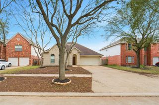 11030 Desert Springs Circle, Houston, TX 77095
