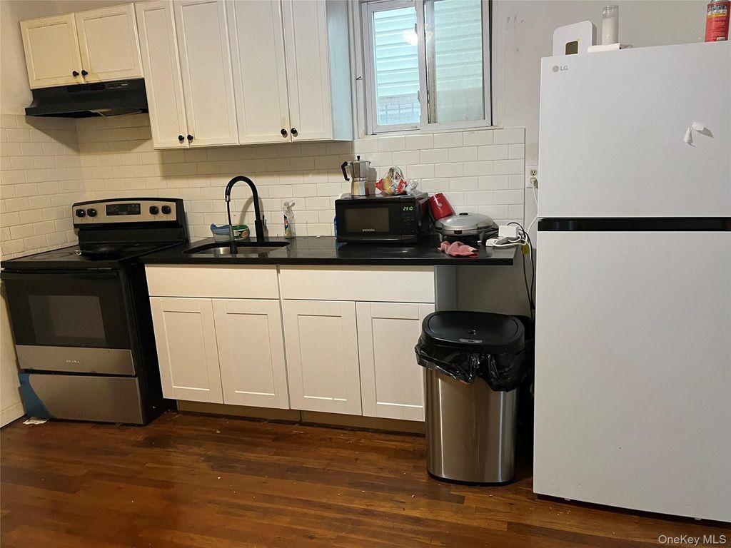 30-26 92nd Street, Jackson Heights, NY 11369 — photo 3