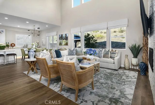 6556 Canyon Oaks Drive, Simi Valley, CA 93063