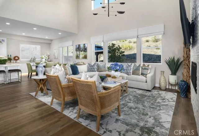 6556 Canyon Oaks Drive, Simi Valley, CA 93063