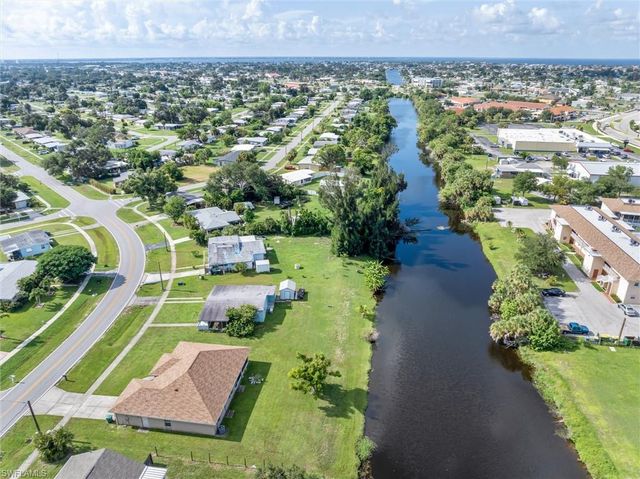 3107 Easy ST, Port Charlotte, FL 33952