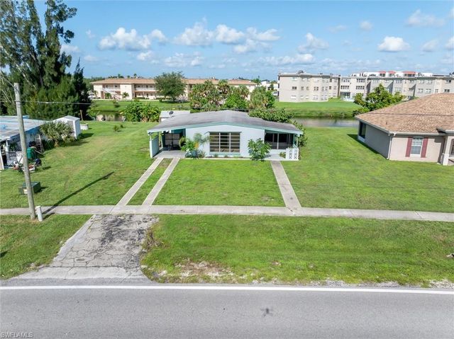 3107 Easy ST, Port Charlotte, FL 33952