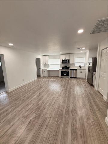 875 CHAMBERLAIN BOULEVARD, Wauchula, FL 33873