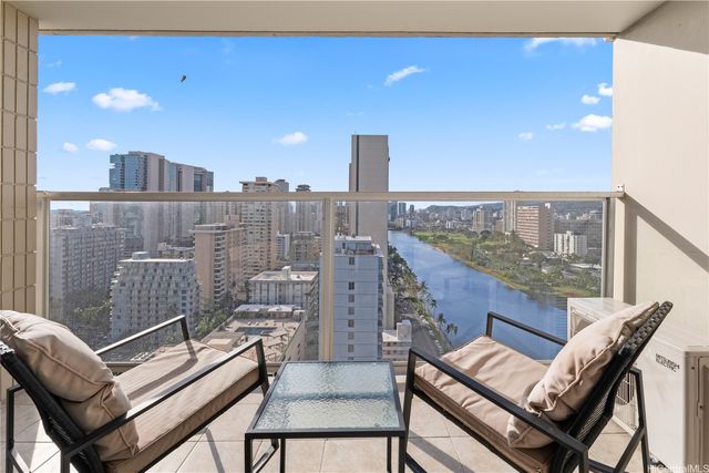 445 Seaside Avenue 2402, Honolulu, HI 96815