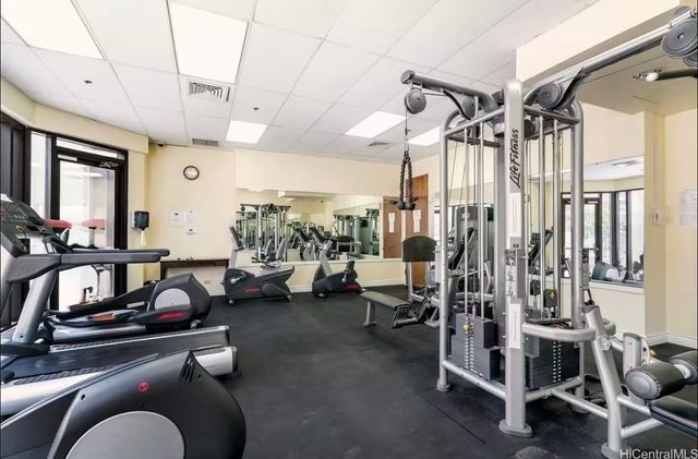 445 Seaside Avenue 2402, Honolulu, HI 96815