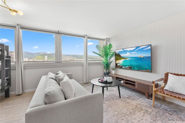 445 Seaside Avenue 2402, Honolulu, HI 96815