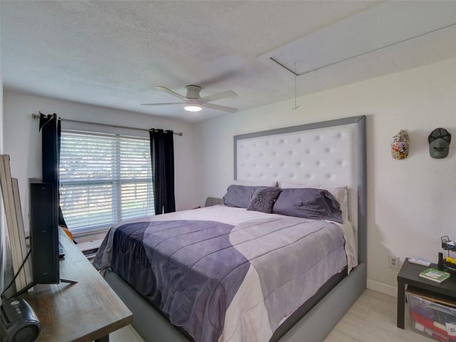 12131 SAND PEBBLE WAY, Orlando, FL 32824