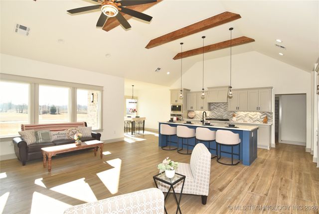 25245 S Creekbank Trail, Claremore, OK 74019