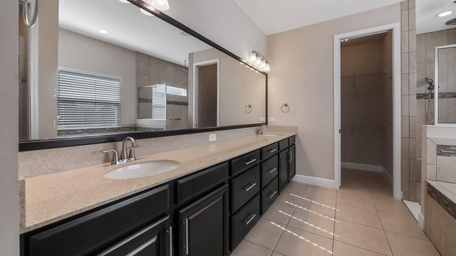 476 BELLISSIMO PLACE, Howey In The Hills, FL 34737