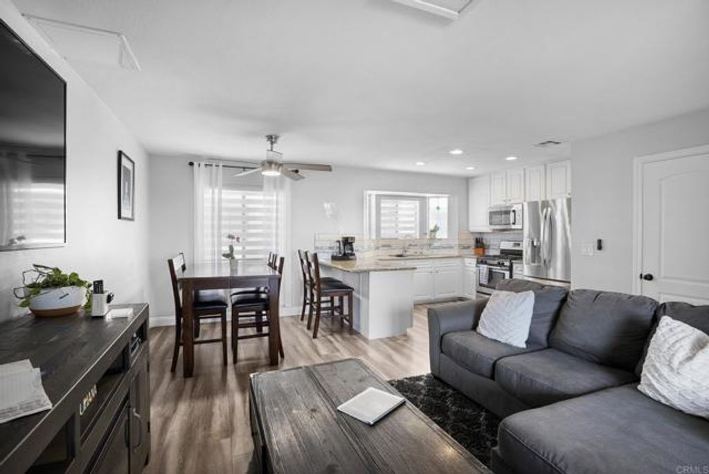 455 E Street 5, Chula Vista, CA 91910