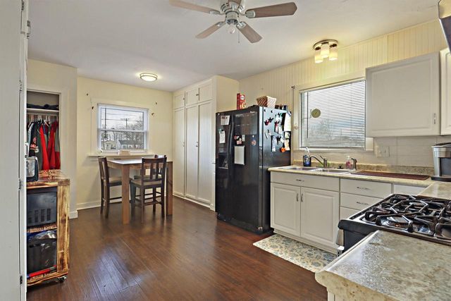 1300 Illinois STREET, Racine, WI 53405