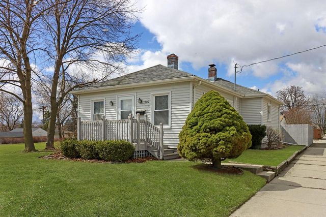 1300 Illinois STREET, Racine, WI 53405