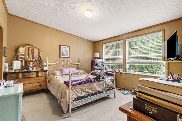 12399 Katherine Court, Grand Haven, MI 49417