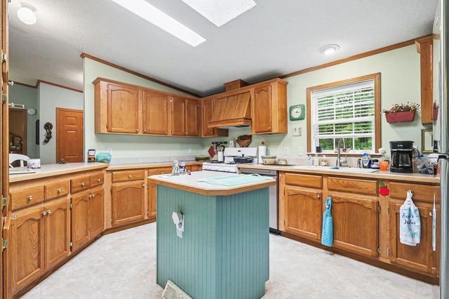 12399 Katherine Court, Grand Haven, MI 49417