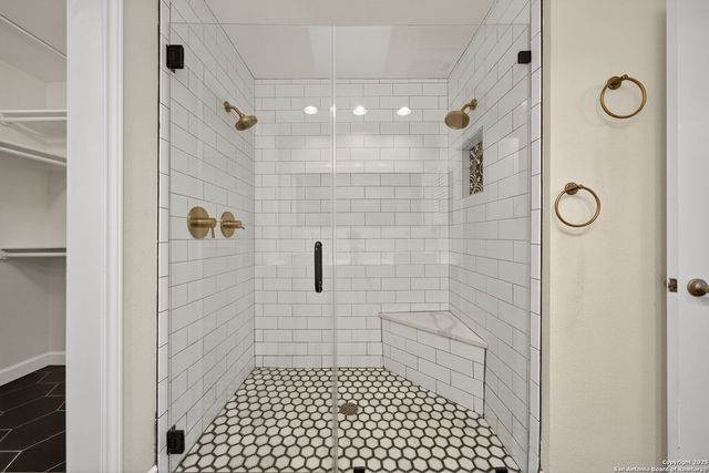 1915 Creek Hollow, San Antonio, TX 78259