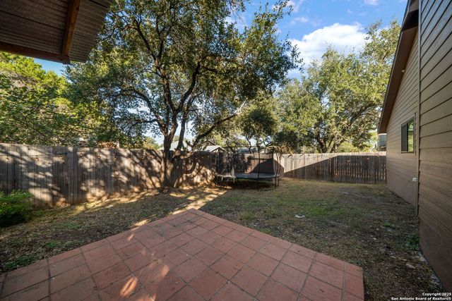 1915 Creek Hollow, San Antonio, TX 78259