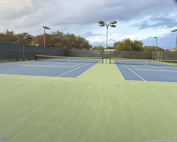 1915 Creek Hollow, San Antonio, TX 78259