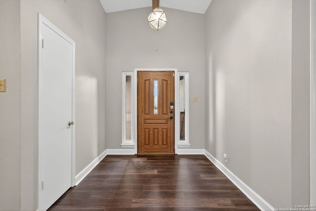 1915 Creek Hollow, San Antonio, TX 78259