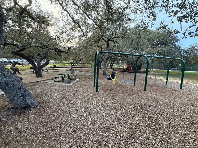 1915 Creek Hollow, San Antonio, TX 78259