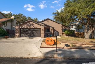 1915 Creek Hollow, San Antonio, TX 78259