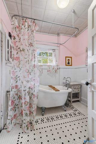 218 W Spring Street, Florence, AL 35630