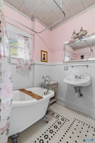 218 W Spring Street, Florence, AL 35630