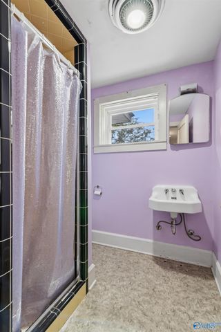 218 W Spring Street, Florence, AL 35630