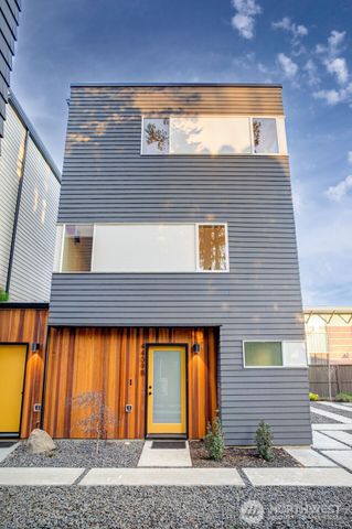 4409 B S Holly Street, Seattle, WA 98118