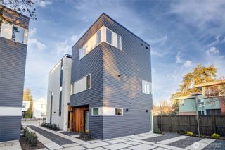 4409 B S Holly Street, Seattle, WA 98118