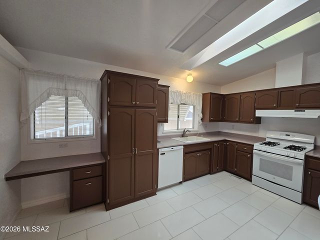 8401 S Kolb Rd Unit 61, Tucson, AZ 85756