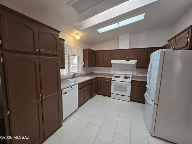 8401 S Kolb Rd Unit 61, Tucson, AZ 85756