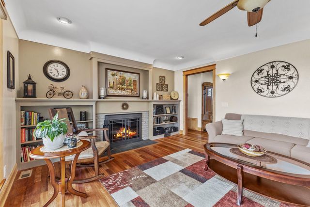 5300 Saint Croix Avenue N, Golden Valley, MN 55422