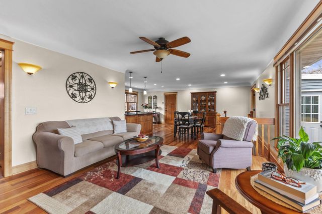 5300 Saint Croix Avenue N, Golden Valley, MN 55422