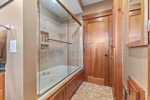 5300 Saint Croix Avenue N, Golden Valley, MN 55422