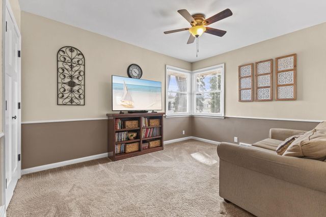 5300 Saint Croix Avenue N, Golden Valley, MN 55422