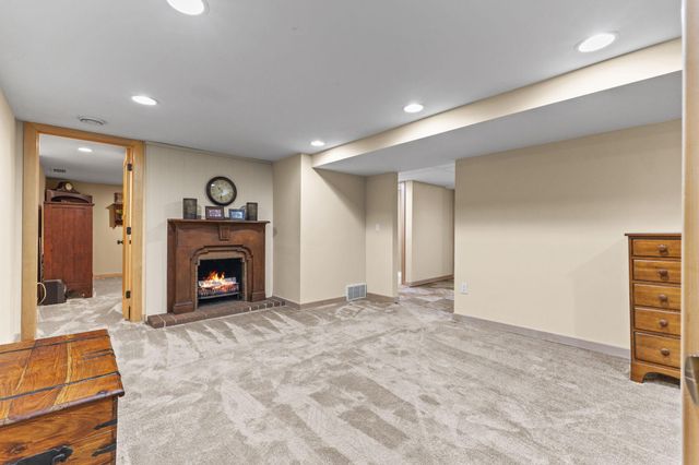 5300 Saint Croix Avenue N, Golden Valley, MN 55422