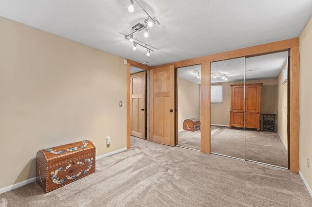 5300 Saint Croix Avenue N, Golden Valley, MN 55422