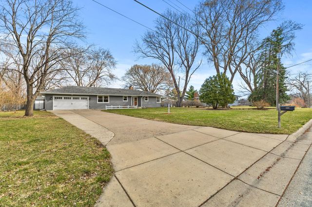 5300 Saint Croix Avenue N, Golden Valley, MN 55422