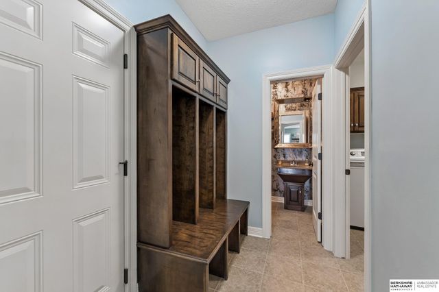 504 S HWS Cleveland Boulevard, Omaha, NE 68022